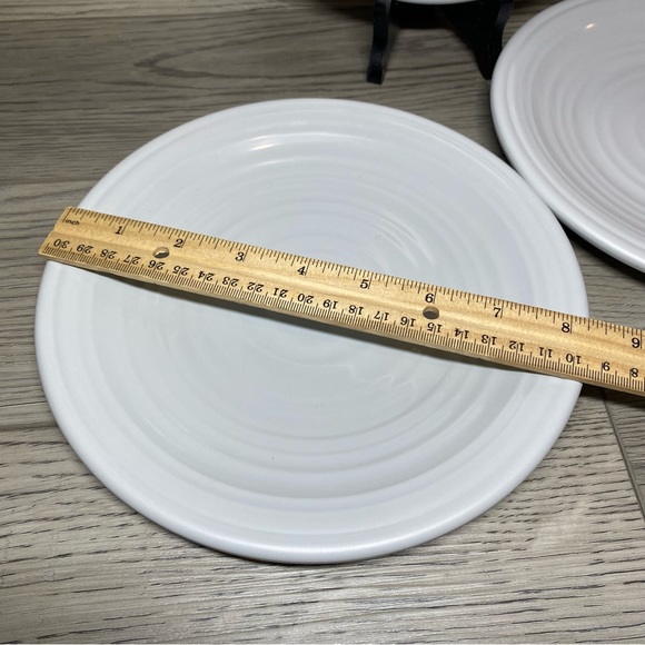 3 Artistic Accents Melamine 8.5” Swirl Plates Light Gray Salad/Dessert Dishes - Picture 4 of 7